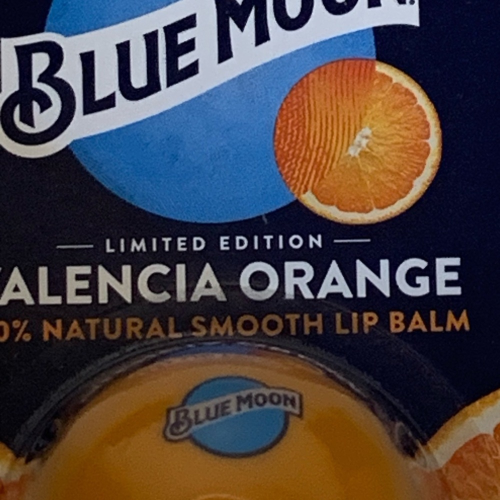 EOS Blue Moon Valencia Orange Lip Balm Sphere 0.25 oz 7g Limited Edition NIB New - Picture 5 of 11